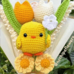 Ramo pollito con tulipanes crochet